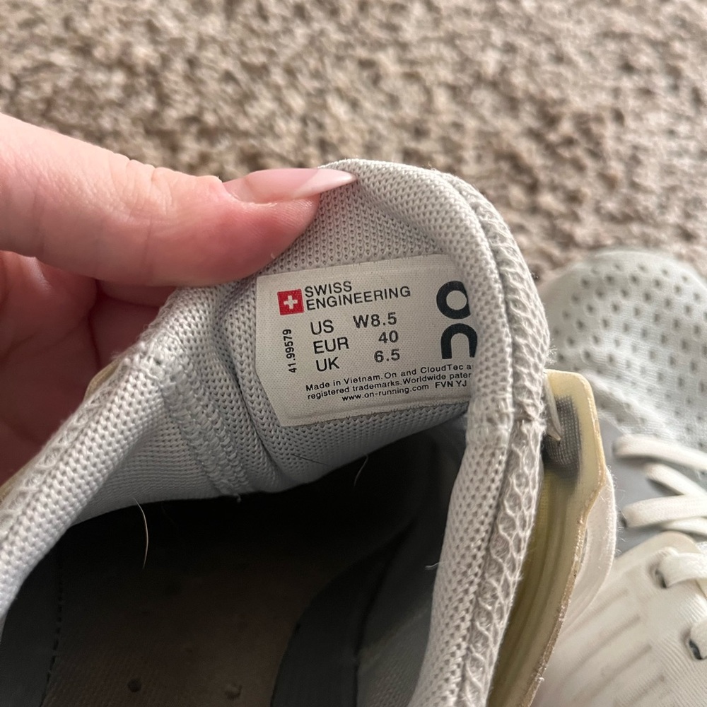 Gray on clouds - image 4